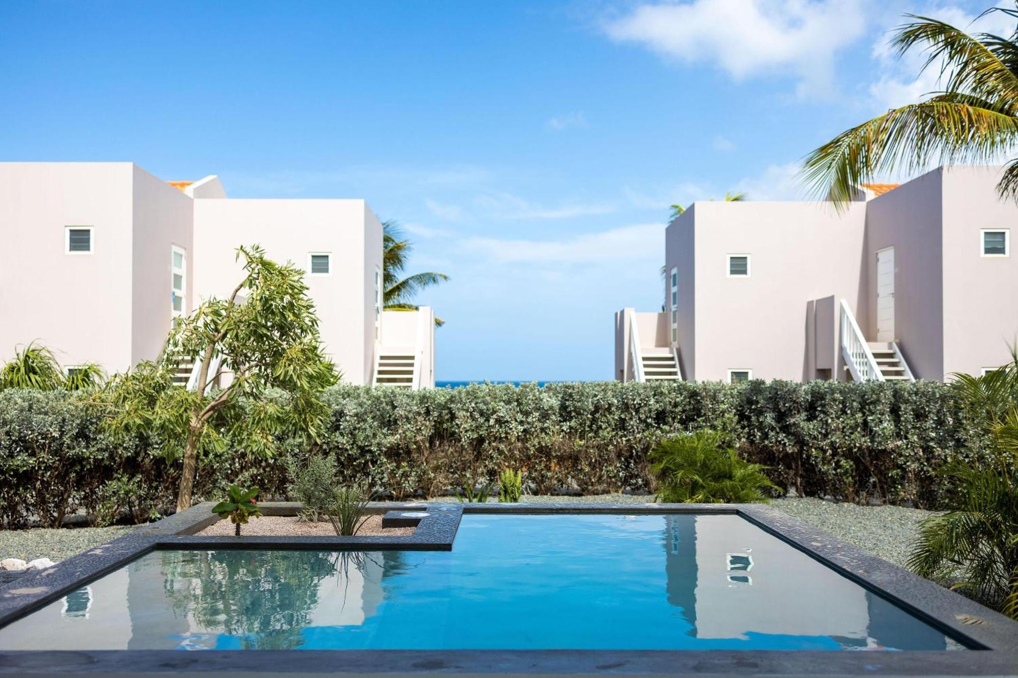 Oasis Coral Estate Beach, Dive&Wellness Resort Willibrordus Exterior foto