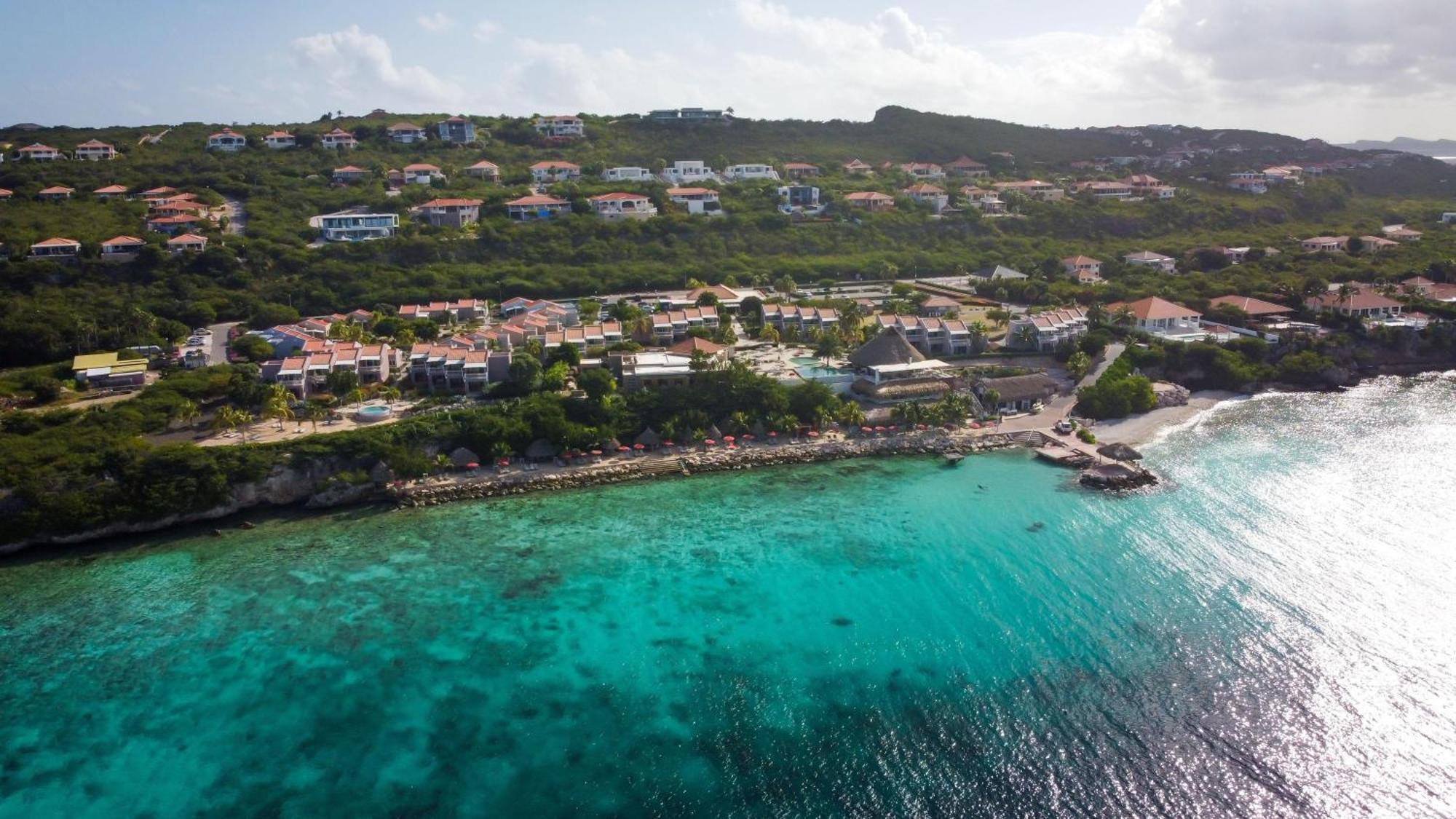Oasis Coral Estate Beach, Dive&Wellness Resort Willibrordus Exterior foto