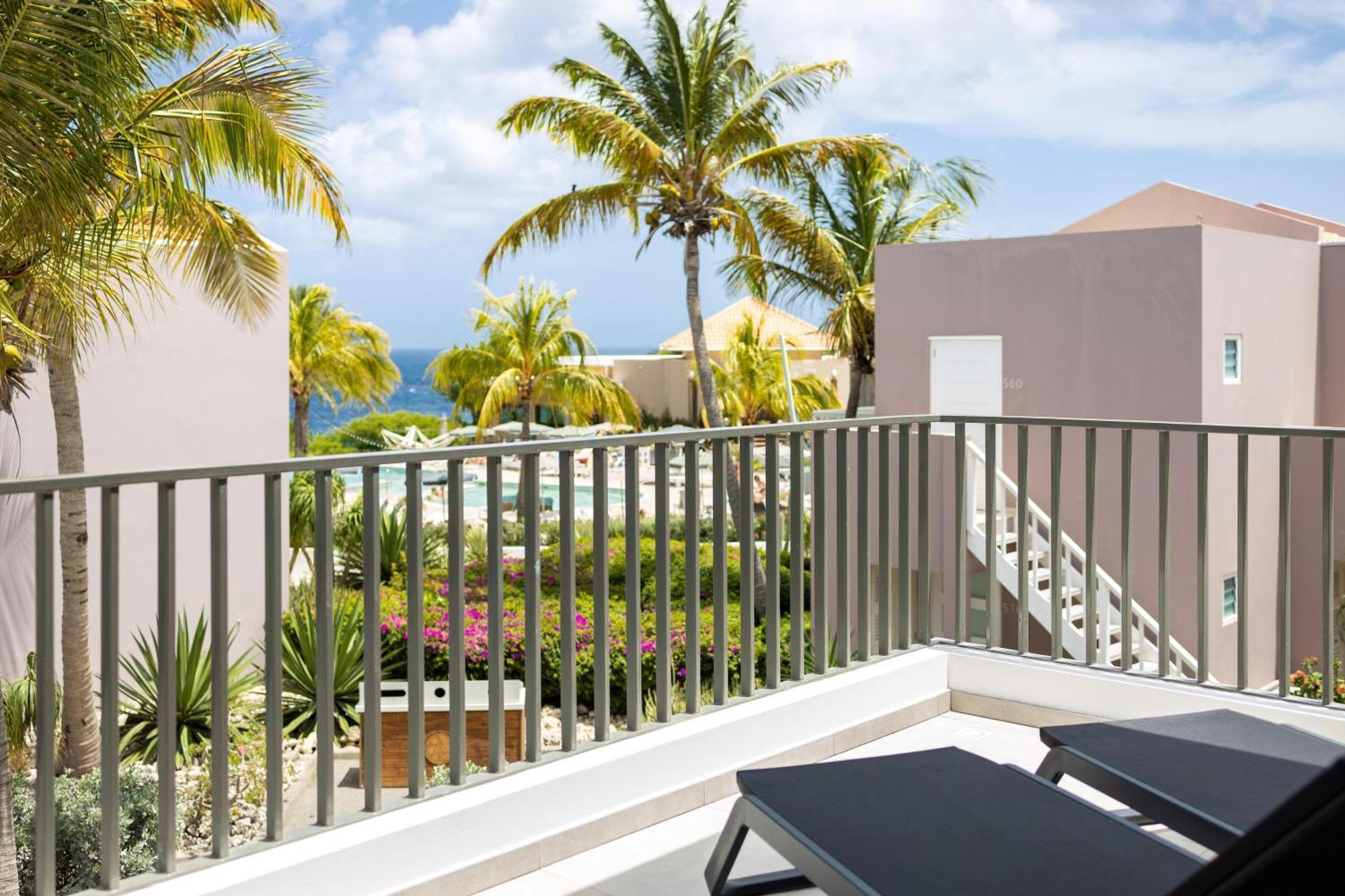 Oasis Coral Estate Beach, Dive&Wellness Resort Willibrordus Exterior foto
