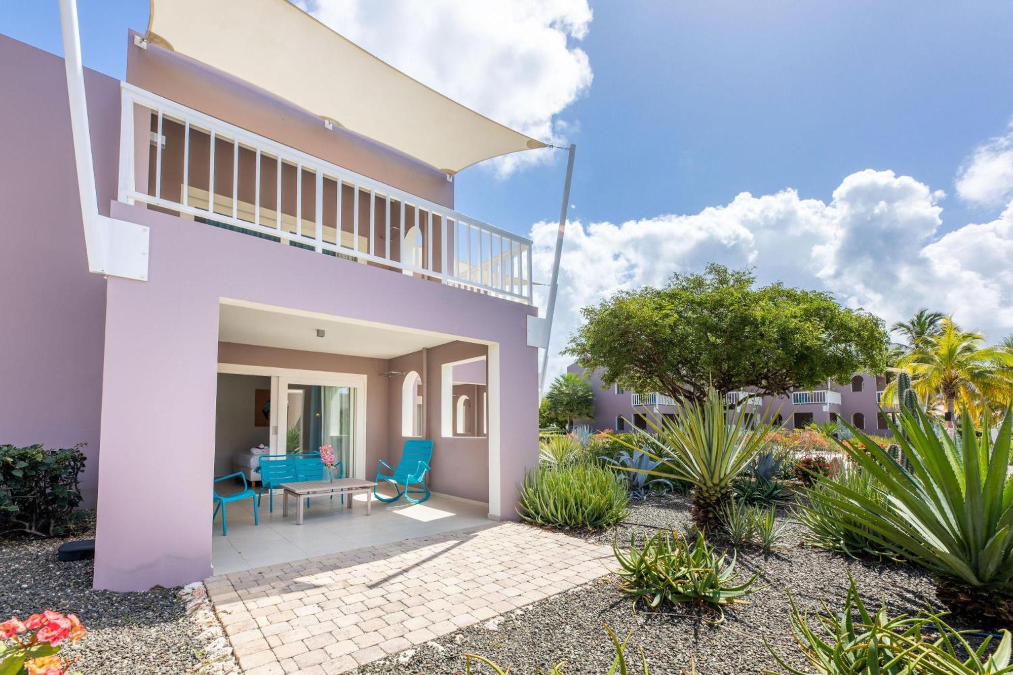 Oasis Coral Estate Beach, Dive&Wellness Resort Willibrordus Exterior foto