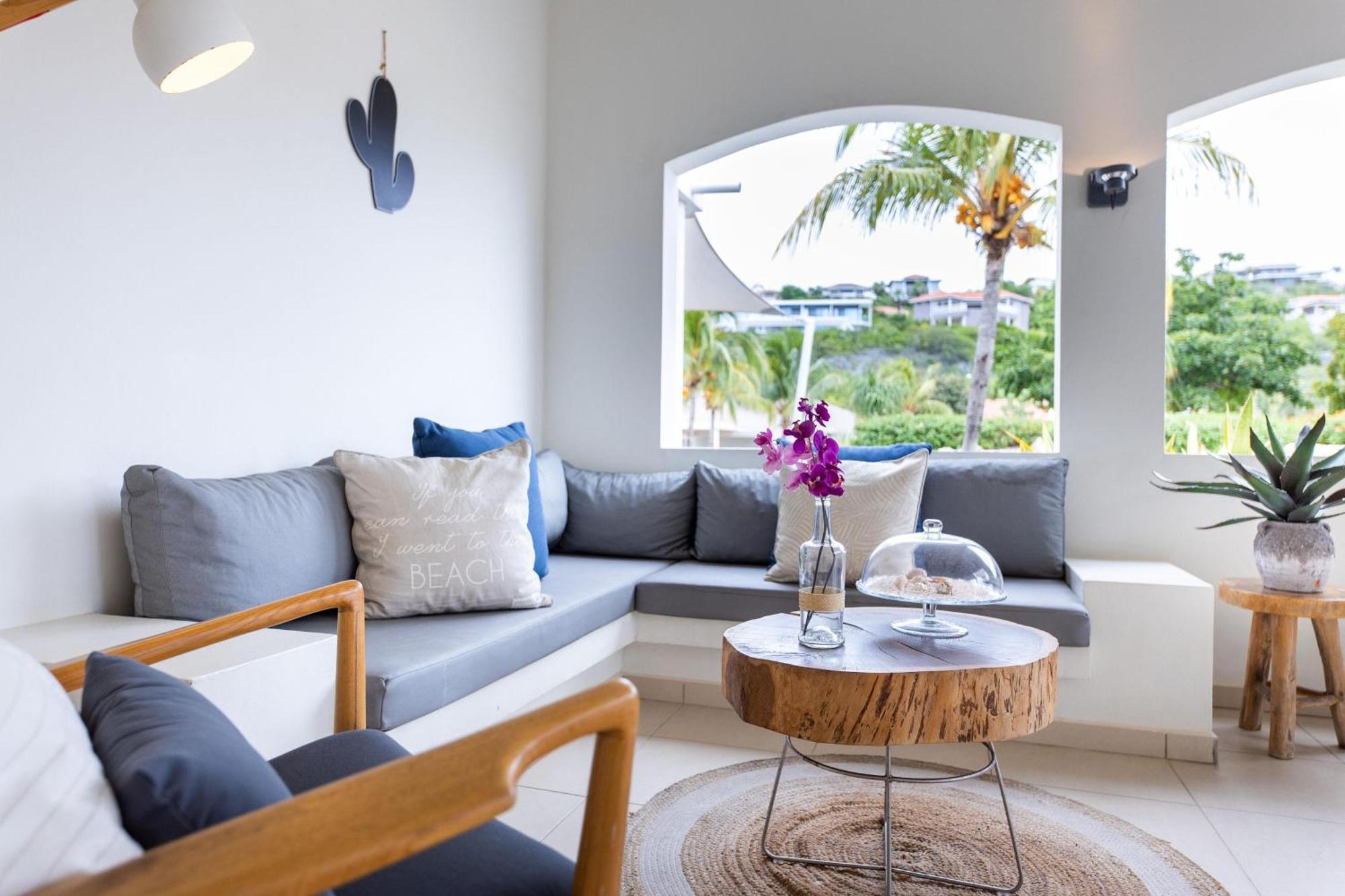 Oasis Coral Estate Beach, Dive&Wellness Resort Willibrordus Exterior foto