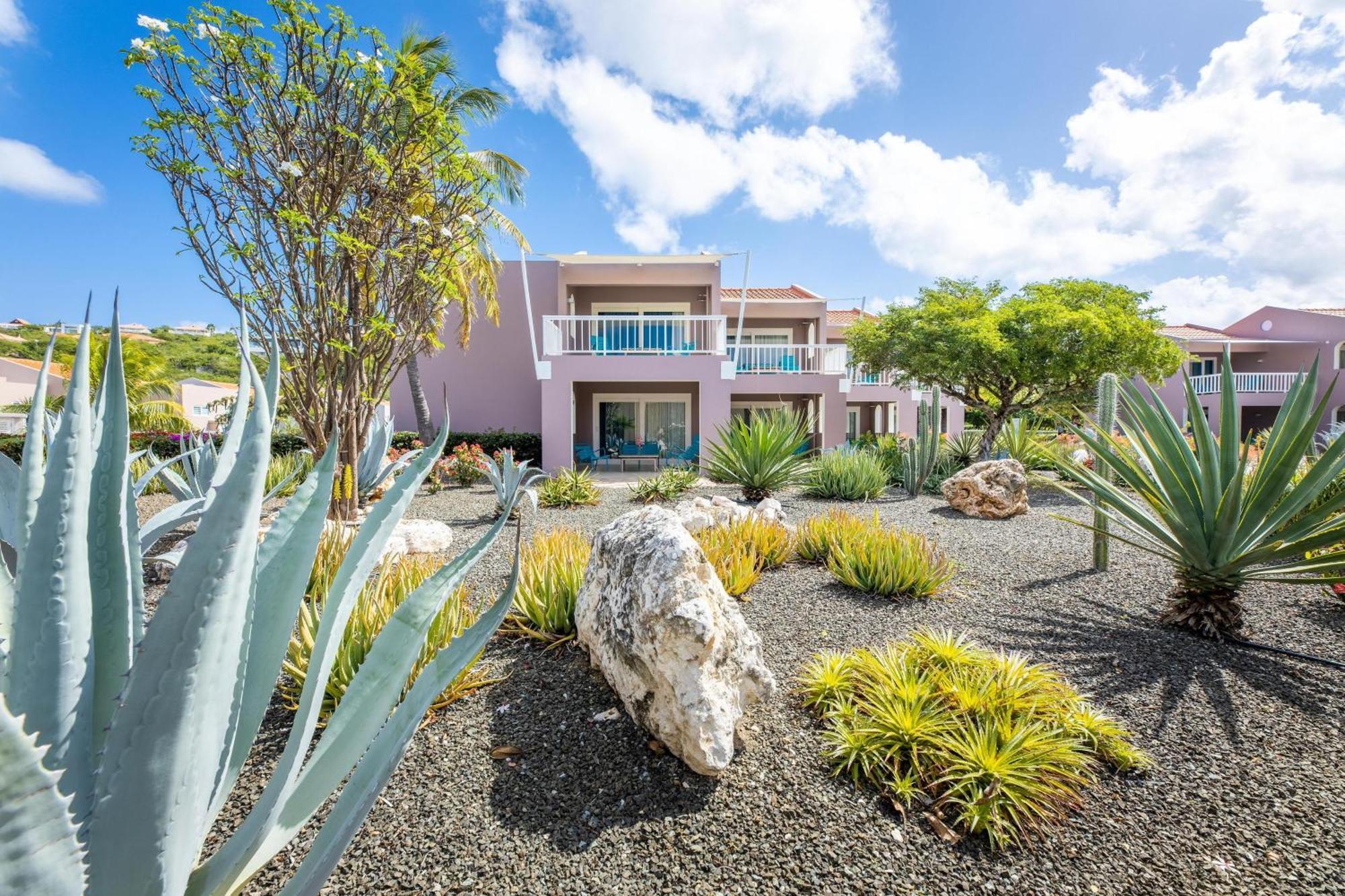 Oasis Coral Estate Beach, Dive&Wellness Resort Willibrordus Exterior foto